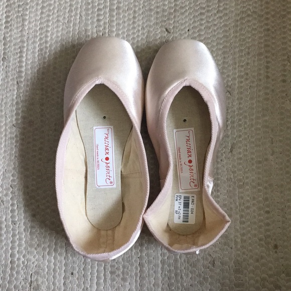 Russian pointe Shoes New Russian Pointe Entrada Pro Pointe Shoes